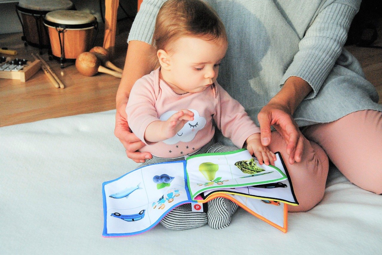 Ubranka niemowlęce – podaruj dziecku najwyższą jakość